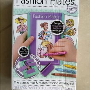 Fashion Plates Travel Drawing Set
